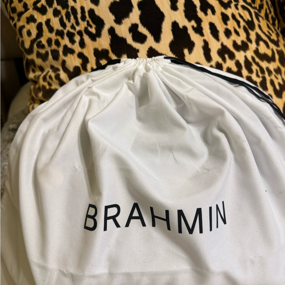 Brahmin Duxbury satchel! Medium size Black! - Picture 6 of 6